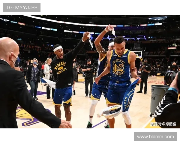 揭幕战主场对决快船贝利因病出战成疑球队备战紧张